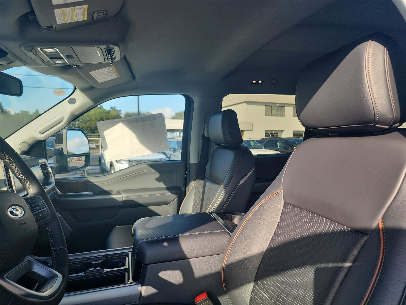 2026 Ford Super Duty F-350 SRW LARIAT