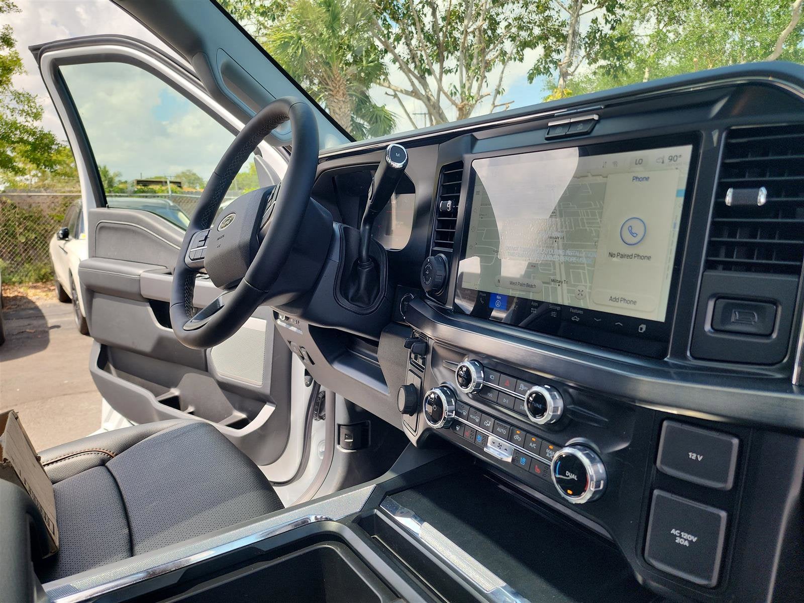 2025 Ford Super Duty F-350 SRW LARIAT