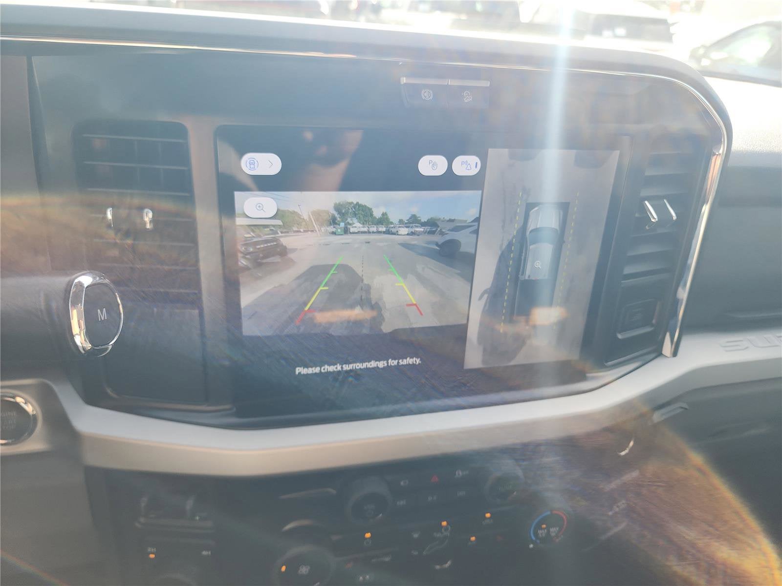 2026 Ford Super Duty F-350 SRW XLT