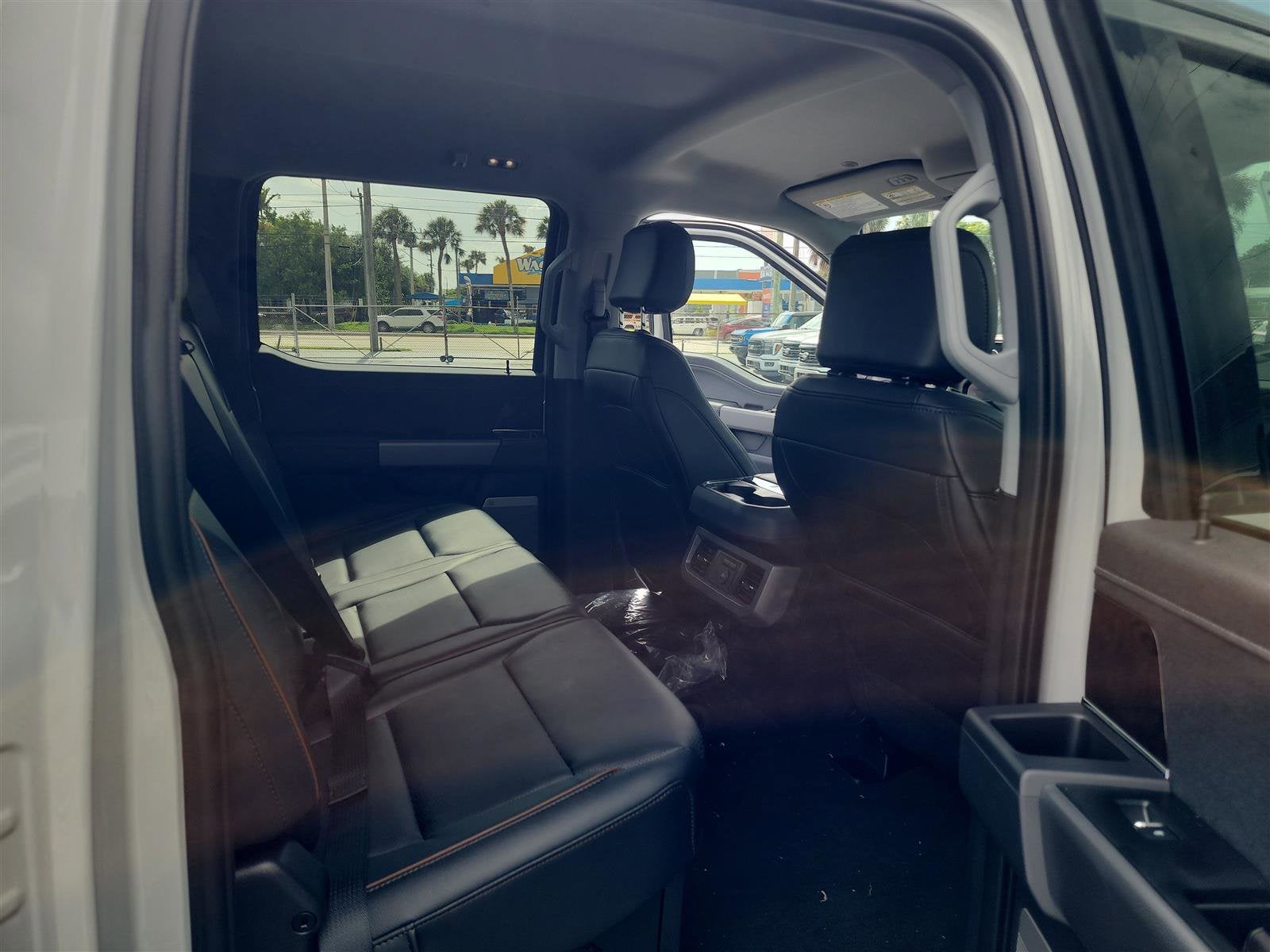 2025 Ford Super Duty F-350 SRW LARIAT