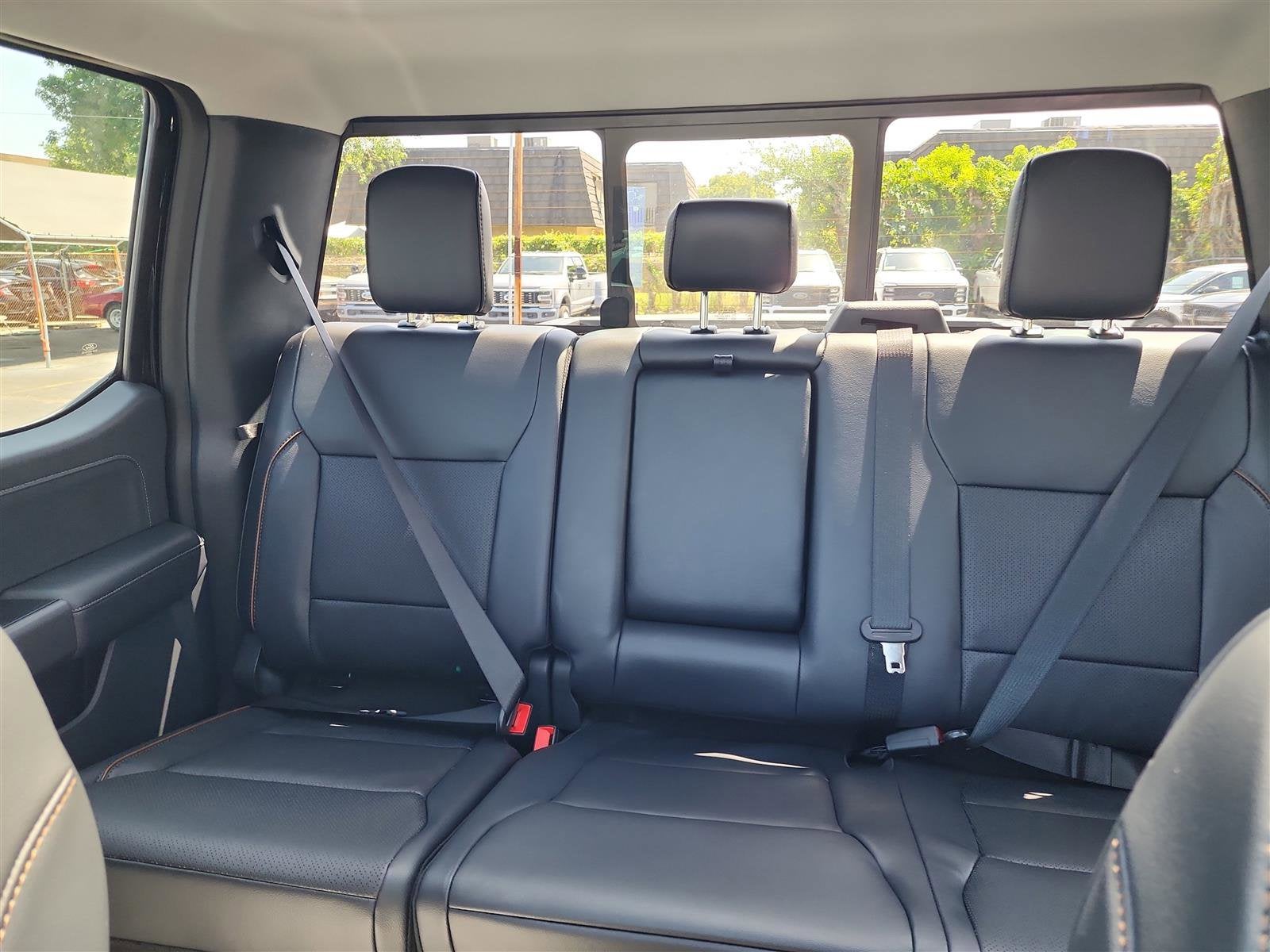 2025 Ford Super Duty F-350 SRW LARIAT