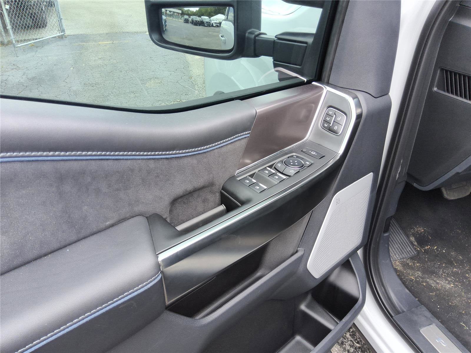 2026 Ford Super Duty F-350 DRW Platinum