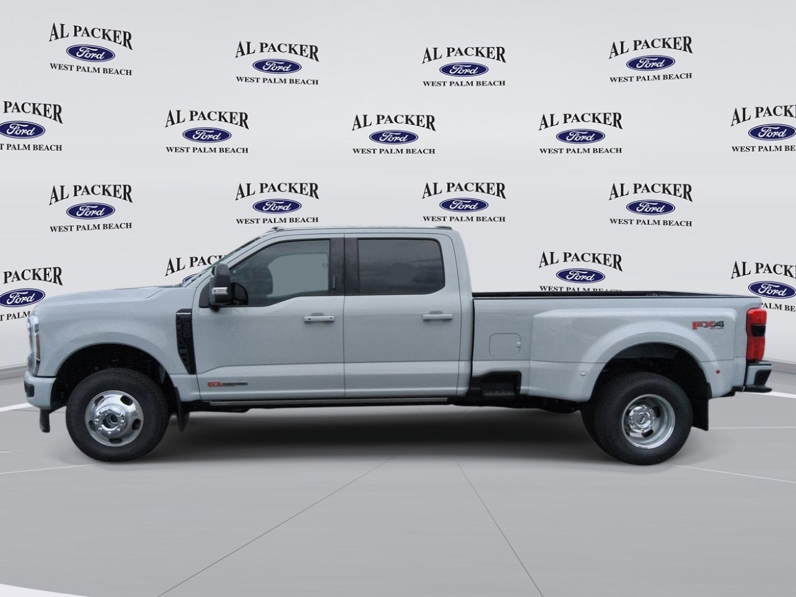 2026 Ford Super Duty F-350 DRW Platinum