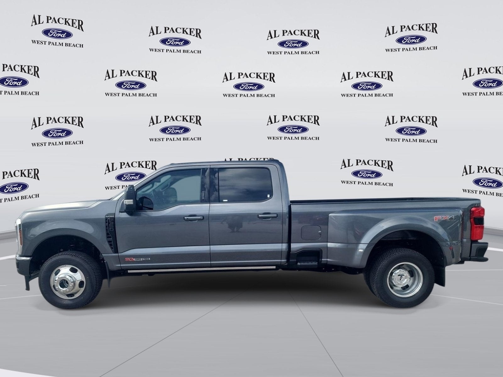 2026 Ford Super Duty F-350 DRW Platinum