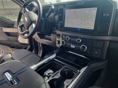 2026 Ford Super Duty F-350 DRW Platinum