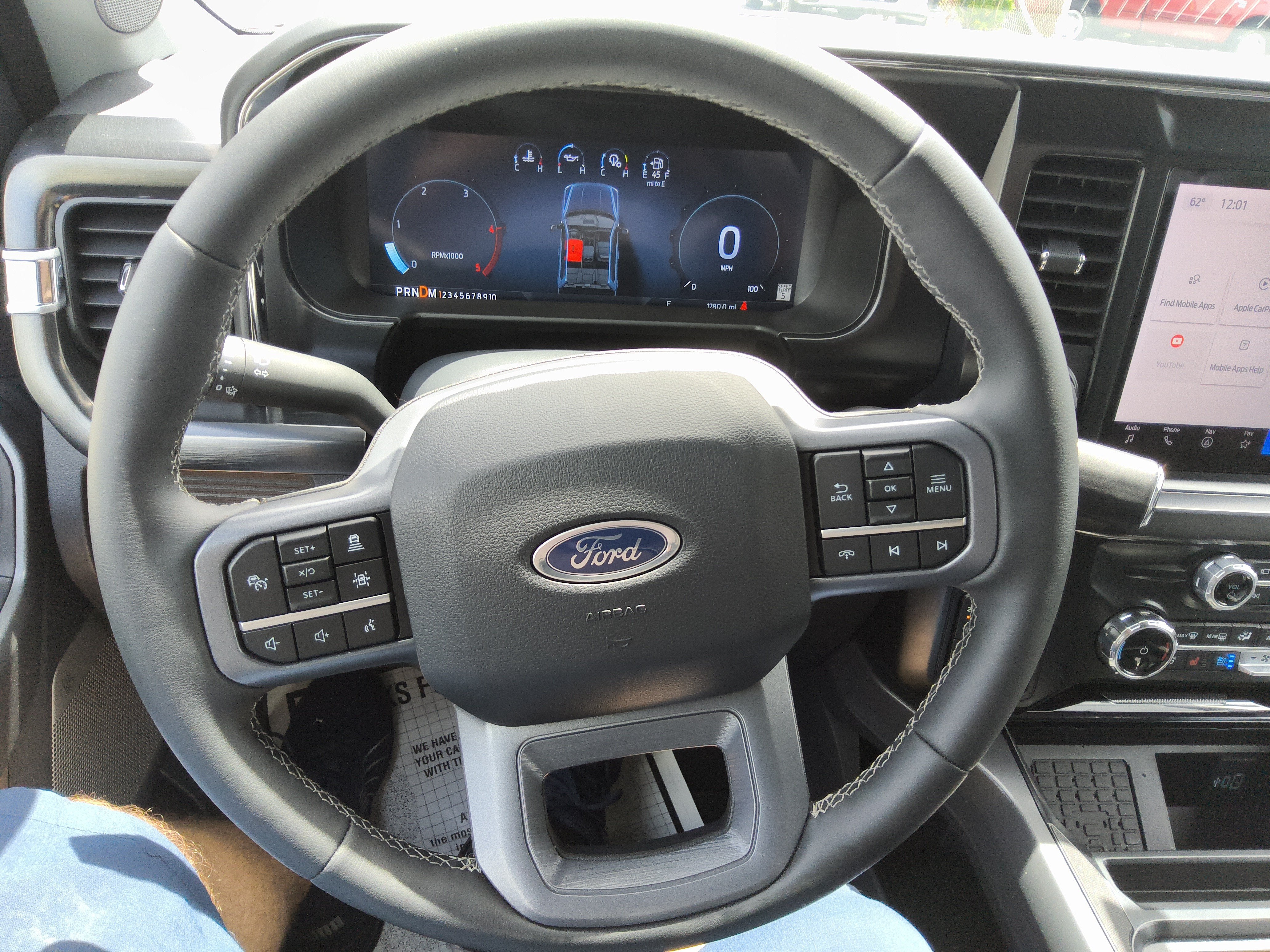 2026 Ford Super Duty F-350 DRW Lariat
