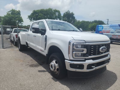 2024 Ford Super Duty F-350 DRW LARIAT