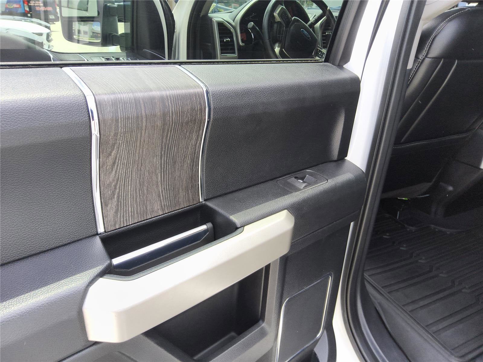 2021 Ford Super Duty F-350 DRW LARIAT
