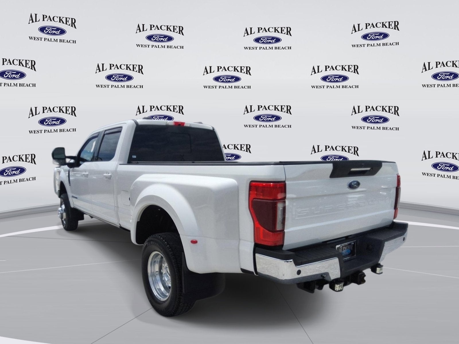 2021 Ford Super Duty F-350 DRW LARIAT