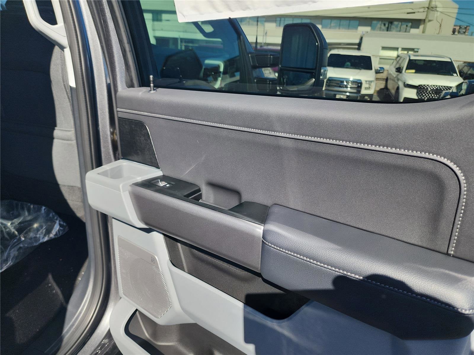 2026 Ford Super Duty F-350 DRW XLT