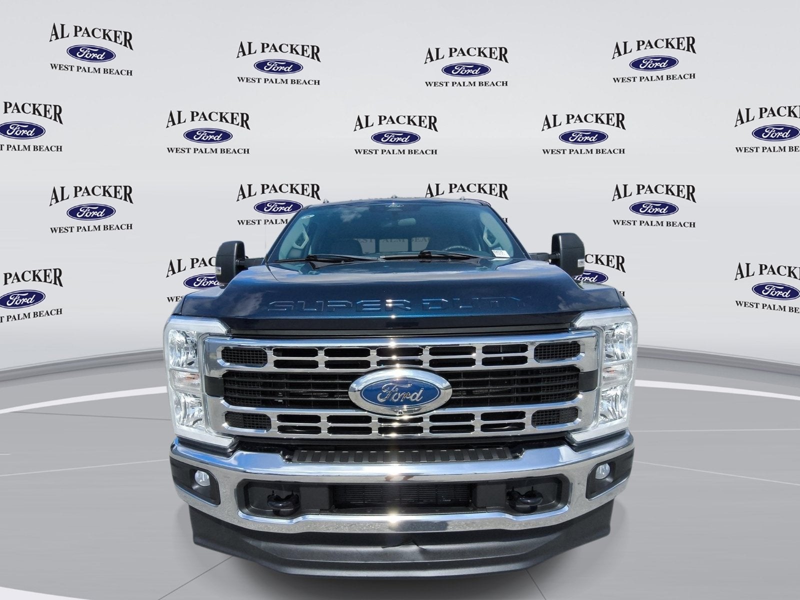 2024 FordaezSawEw4SDdzy7A4SyddyEsda Super Duty F-350 DRW XLT