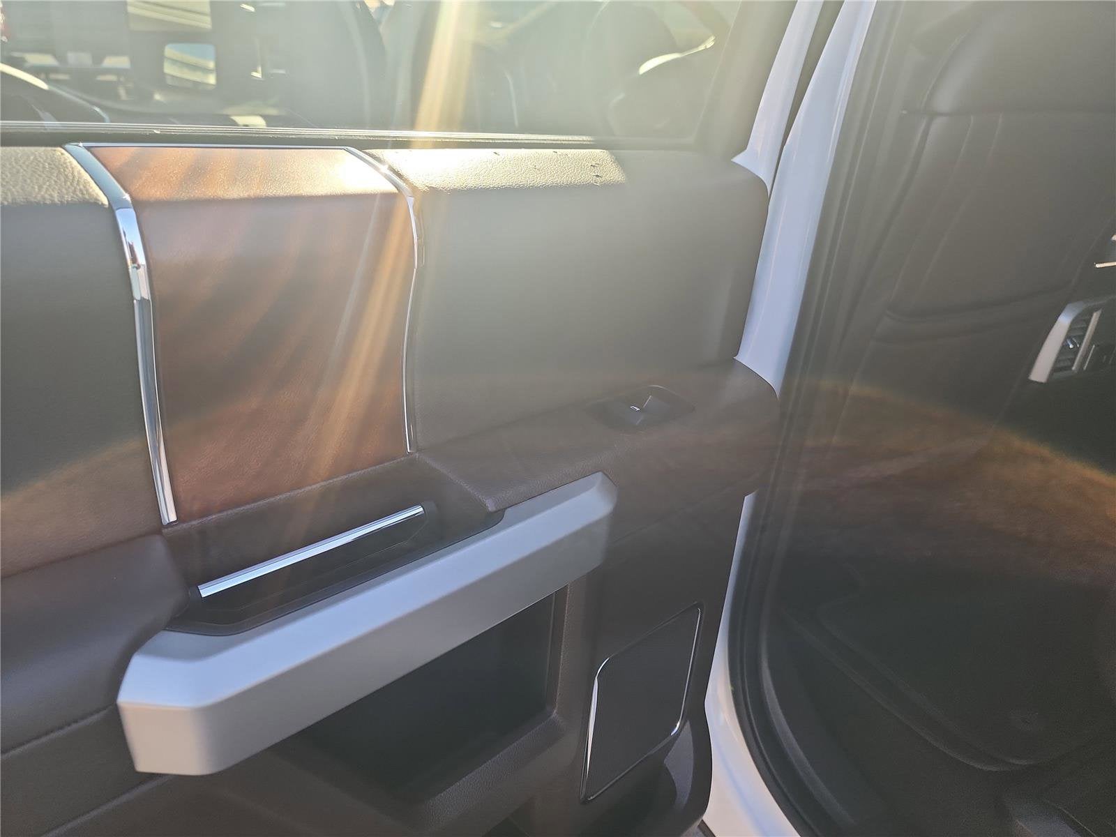 2017 Ford Super Duty F-350 DRW King Ranch