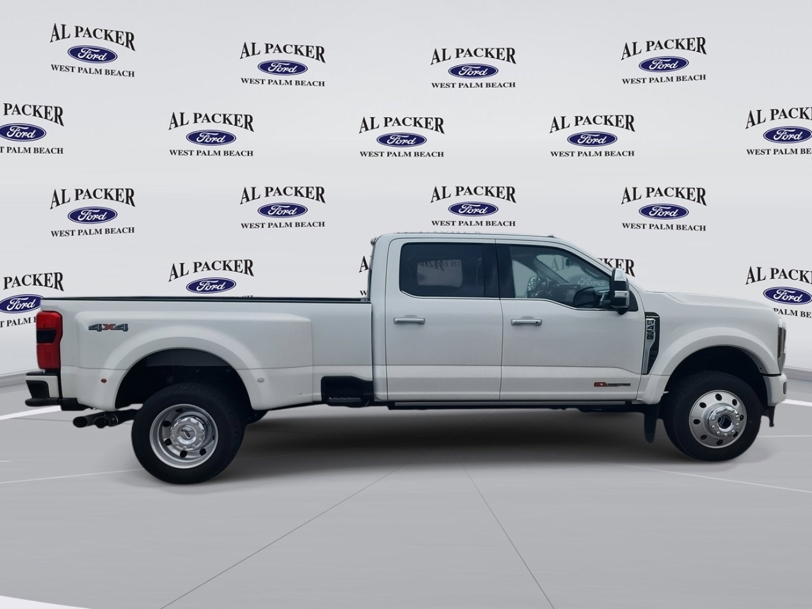 2026 Ford Super Duty F-450 DRW Platinum
