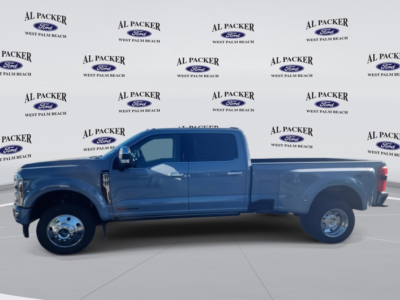 2026 Ford Super Duty F-450 DRW Platinum