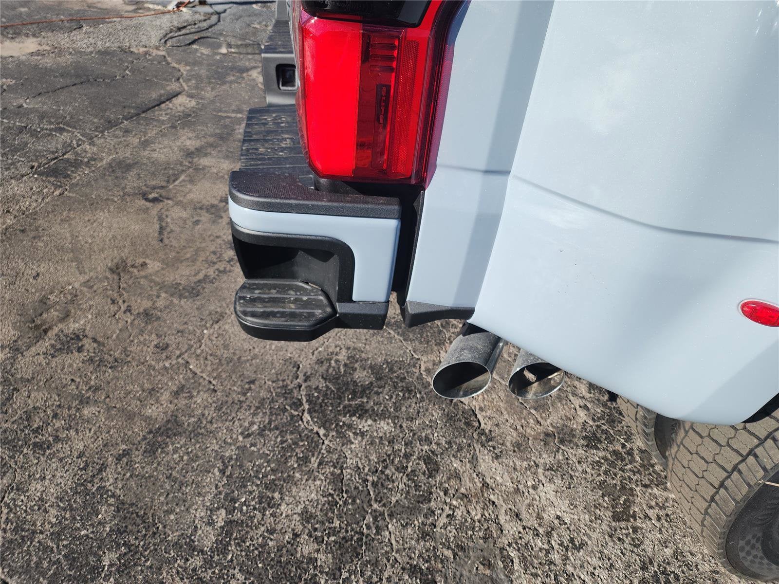 2026 Ford Super Duty F-450 DRW Platinum