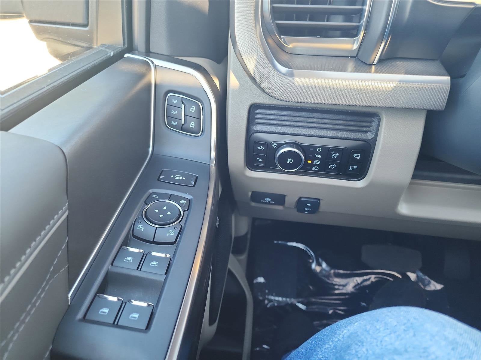 2026 Ford Super Duty F-450 DRW Platinum