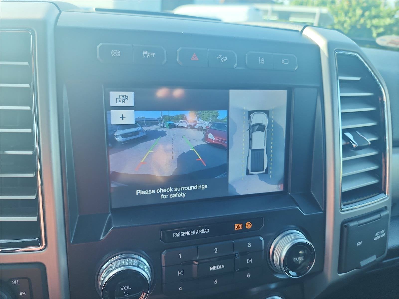 2019 Ford Super Duty F-450 DRW Platinum
