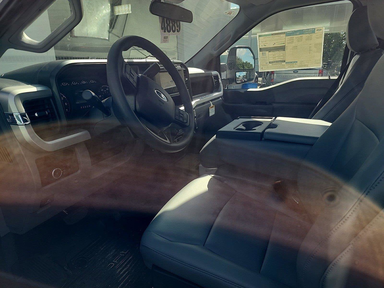 2024 Ford Super Duty F-250 SRW XL