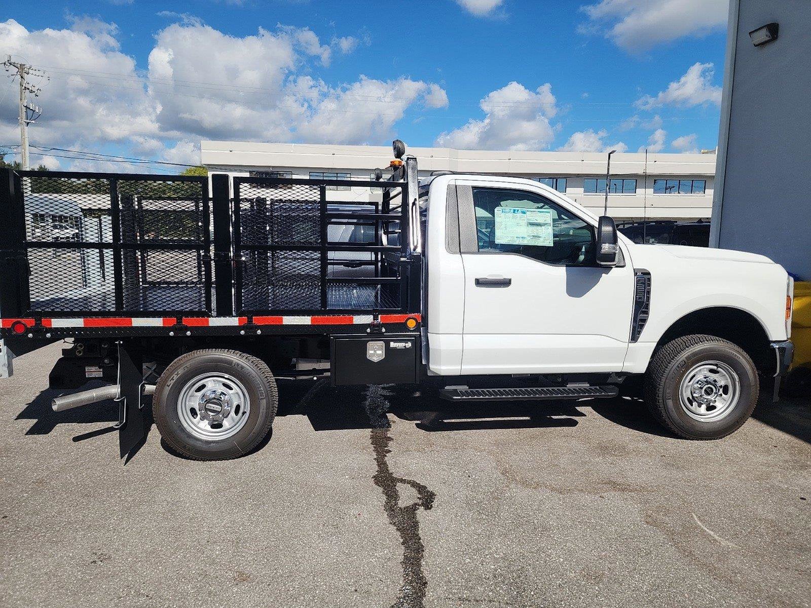 2024 Ford Super Duty F-250 SRW XL
