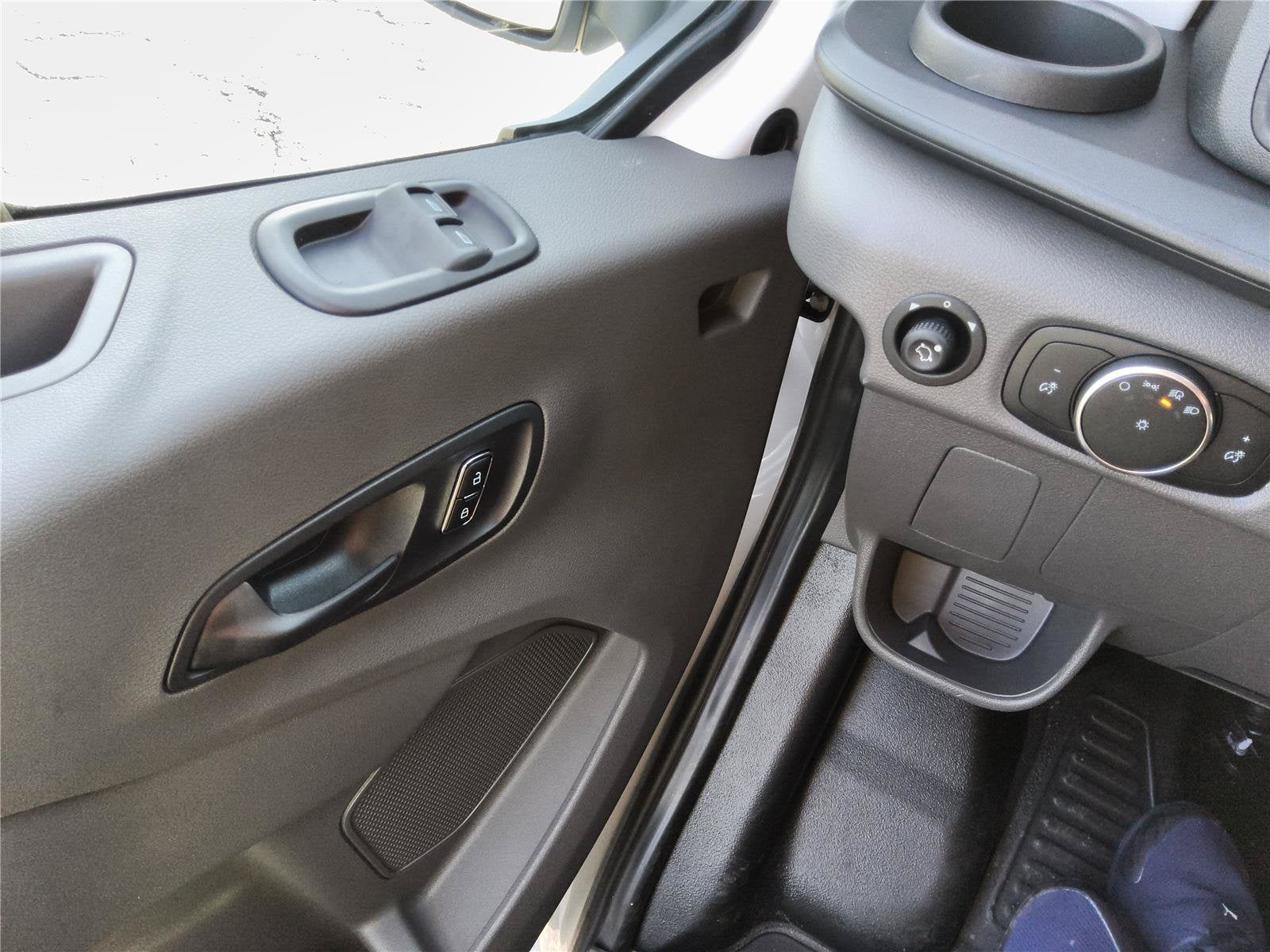 2026 Ford Transit Cargo Van Base