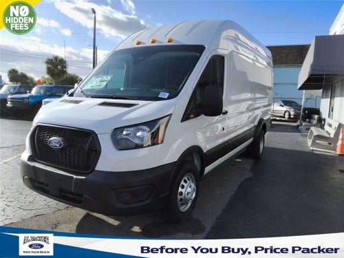 2026 Ford Transit Cargo Van Base