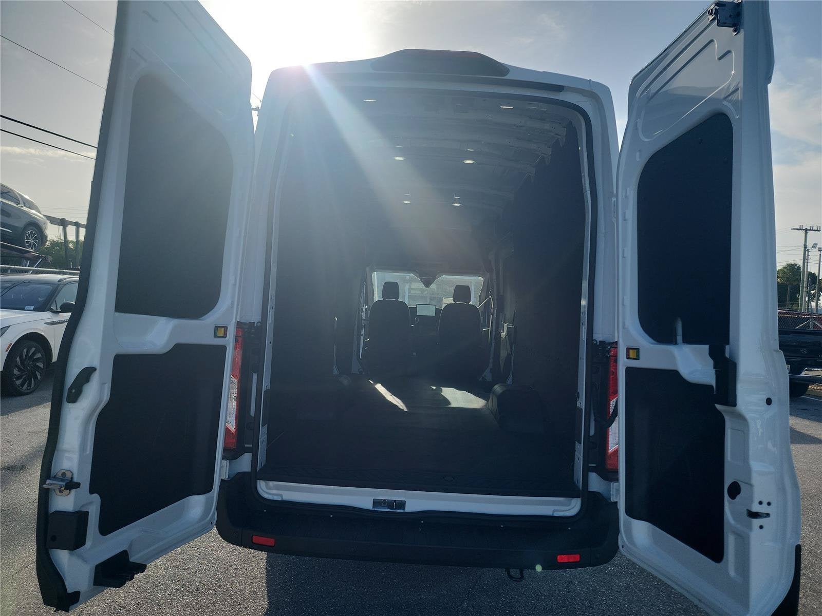 2026 Ford Transit Cargo Van Base