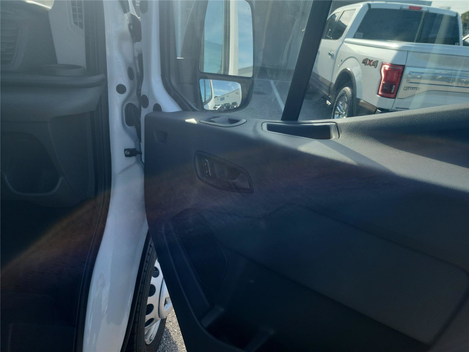 2026 Ford Transit Cargo Van Base