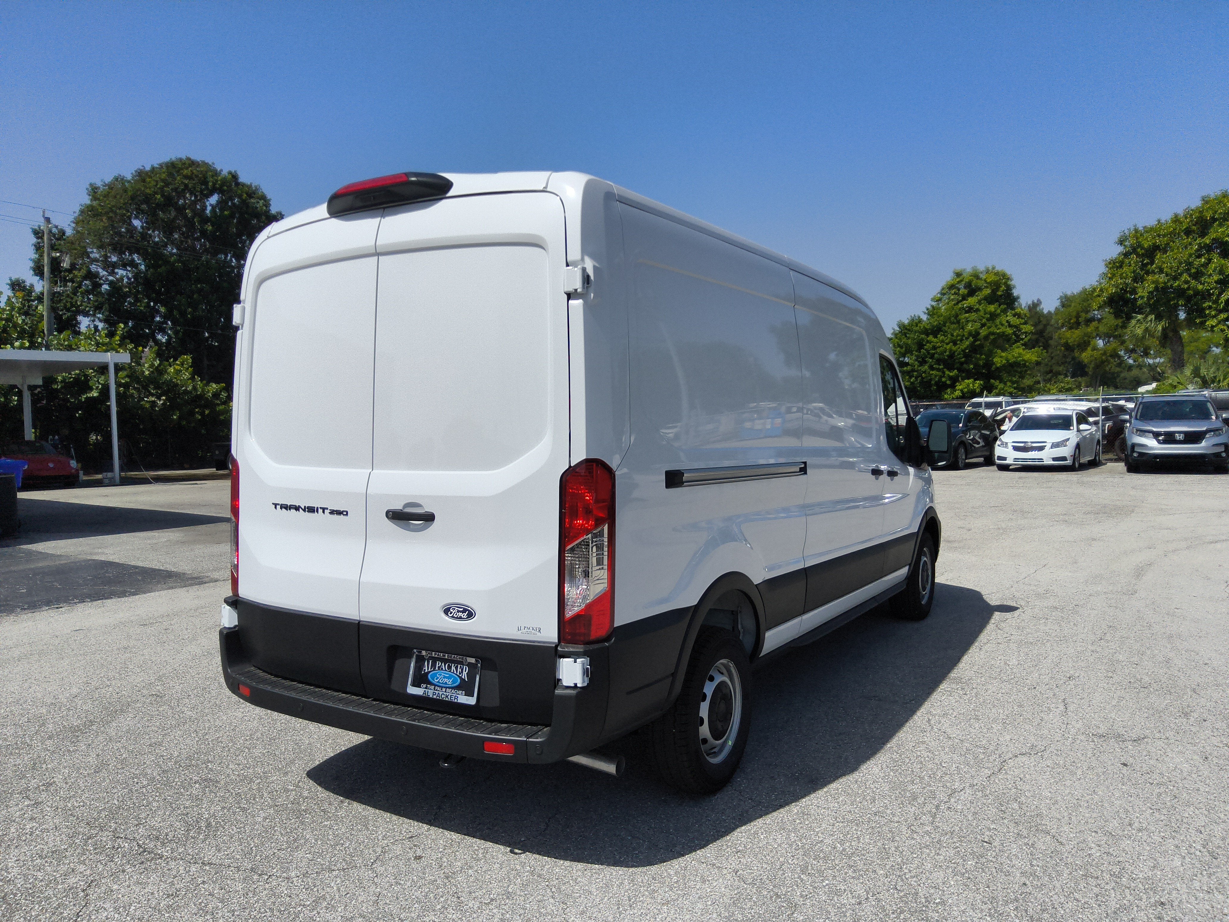 2026 Ford Transit Cargo Van Base