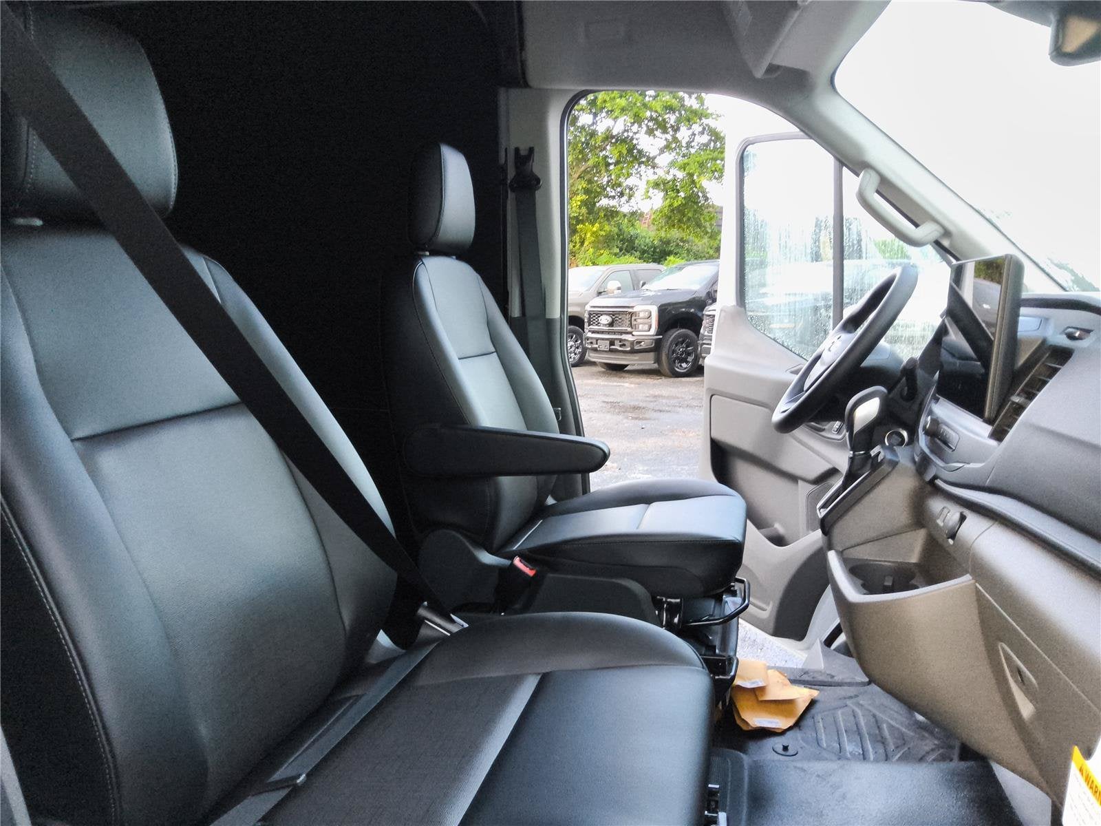 2026 Ford Transit Cargo Van Base