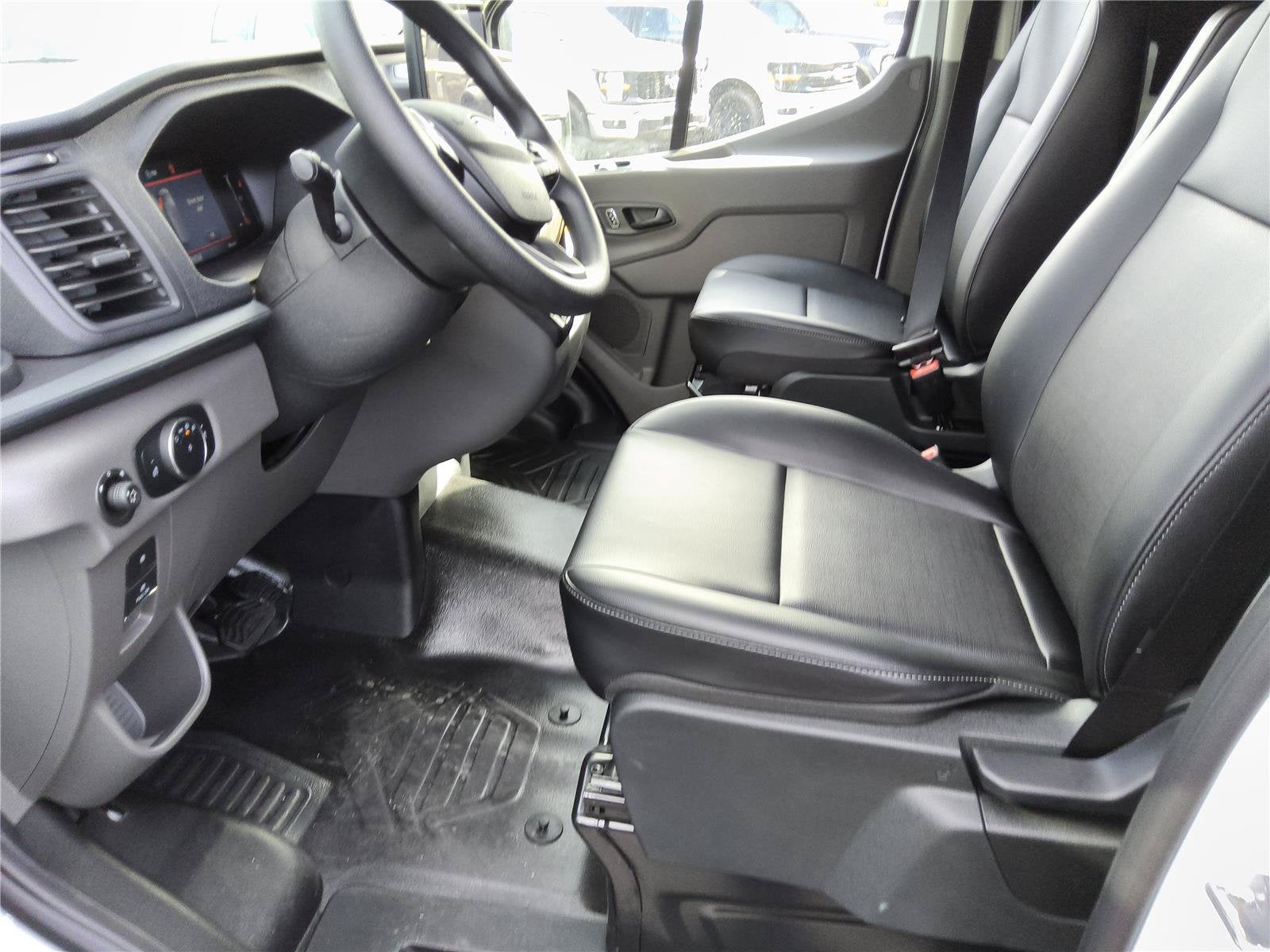 2026 Ford Transit Cargo Van Base