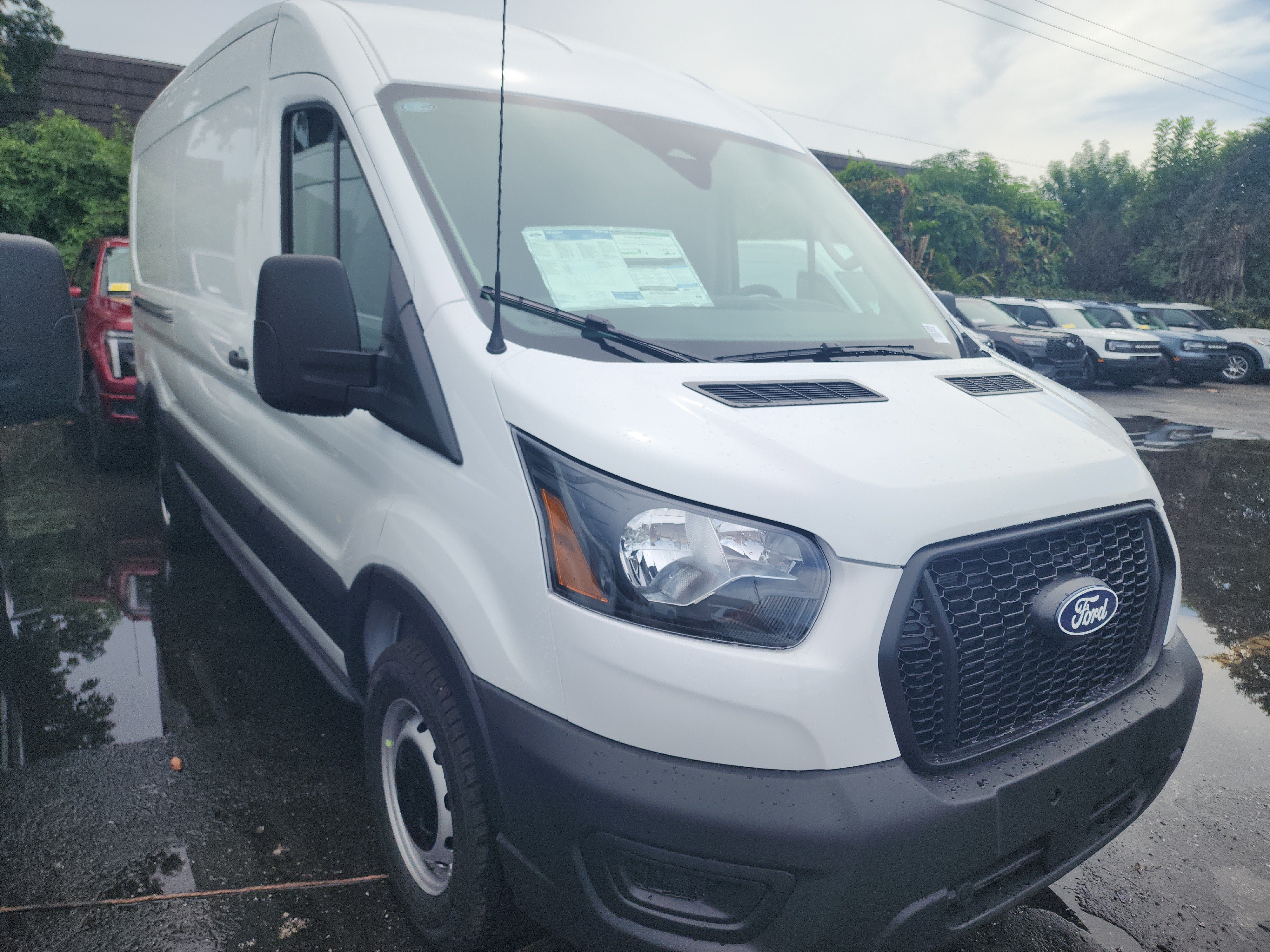 2026 Ford Transit Cargo Van Base