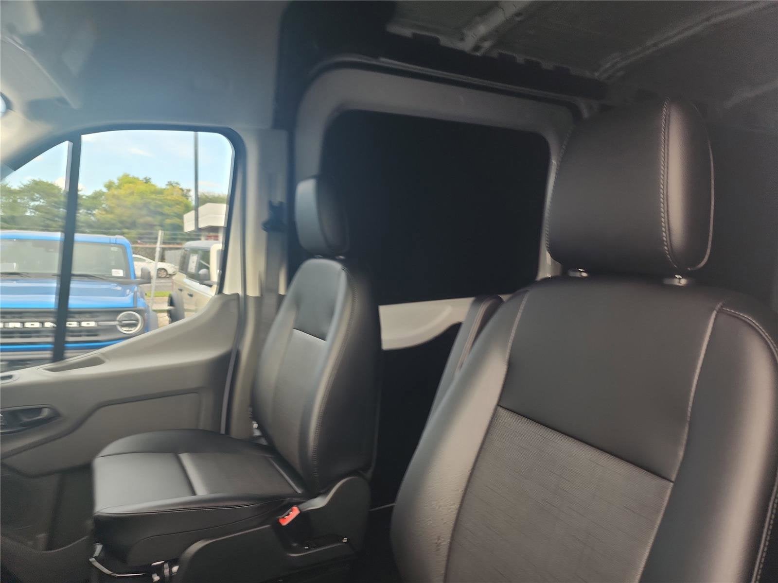 2026 Ford Transit Cargo Van T-250 148" Med Rf 9150 GVWR RWD