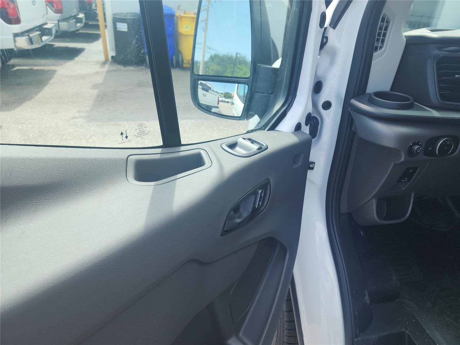 2026 Ford Transit Cargo Van Base