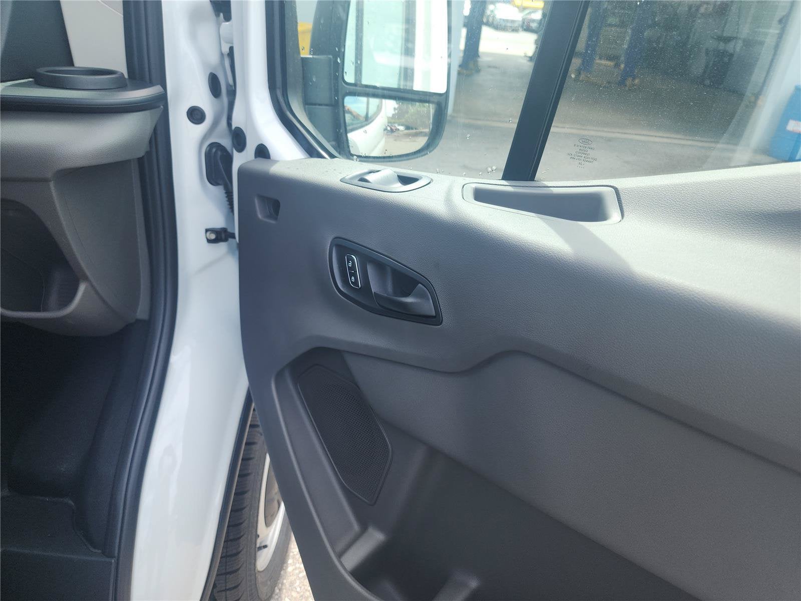 2026 Ford Transit Cargo Van Base