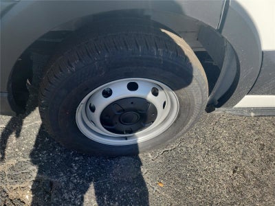 2026 Ford Transit Cargo Van T-250 148" Med Rf 9150 GVWR RWD