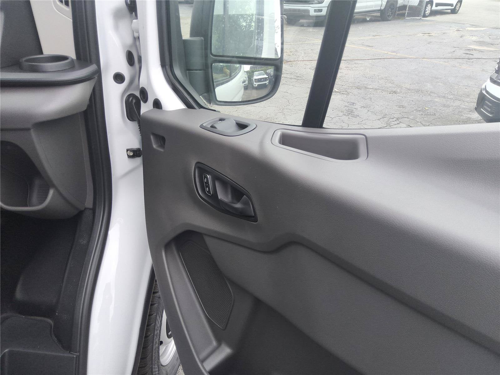 2026 Ford Transit Cargo Van Base
