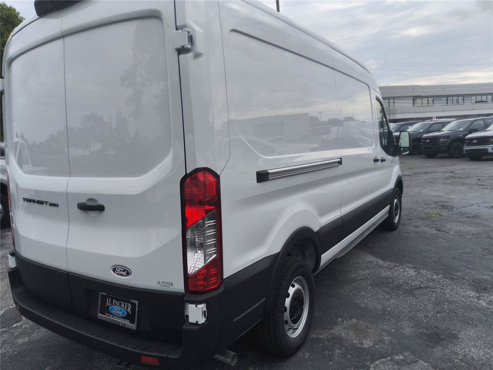 2026 Ford Transit Cargo Van Base