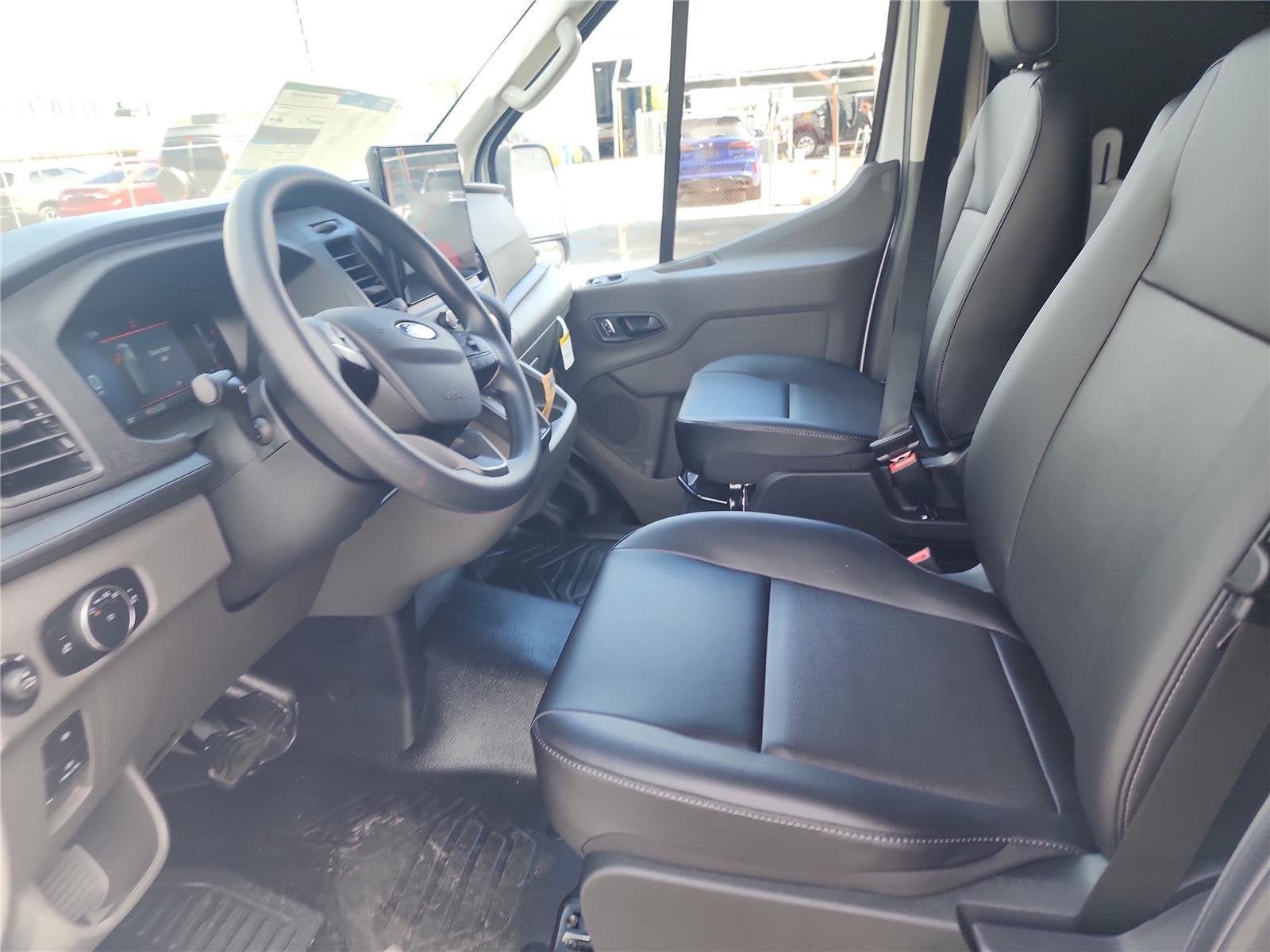 2026 Ford Transit Cargo Van Base