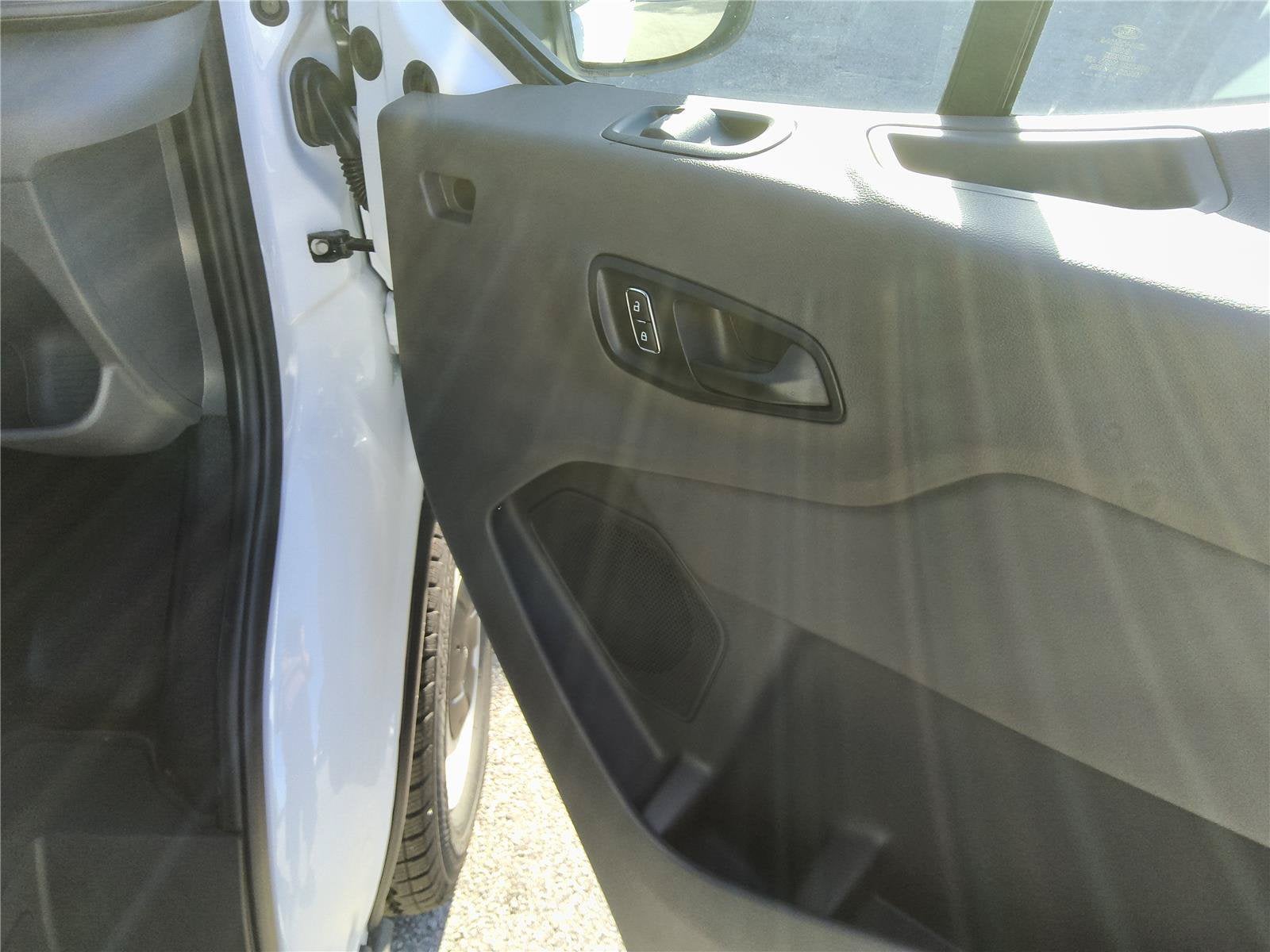 2026 Ford Transit Cargo Van Base