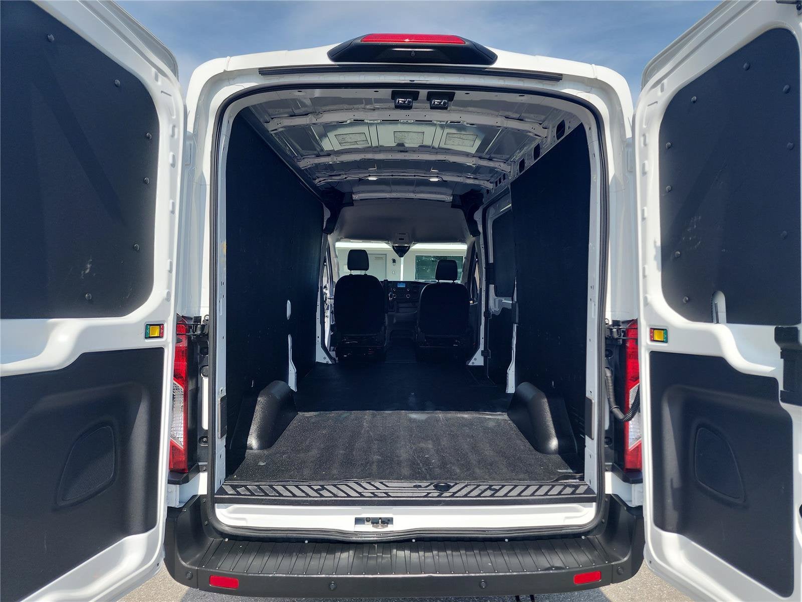 2024 Ford Transit Cargo Van 148 WB Medium Roof Cargo