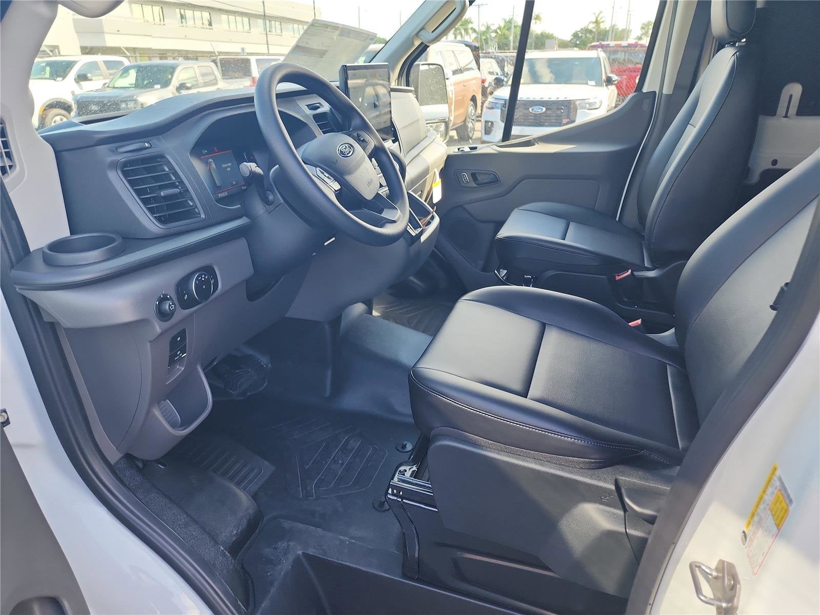 2026 Ford Transit Cargo Van T-250 148" Med Rf 9150 GVWR RWD