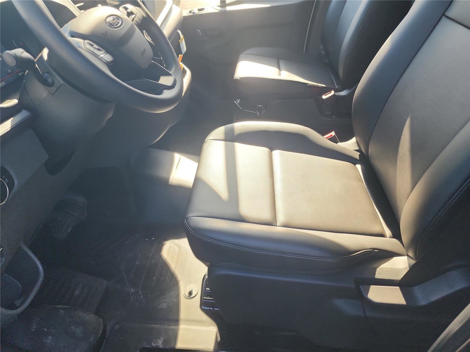 2026 Ford Transit Cargo Van T-250 148" Med Rf 9150 GVWR RWD