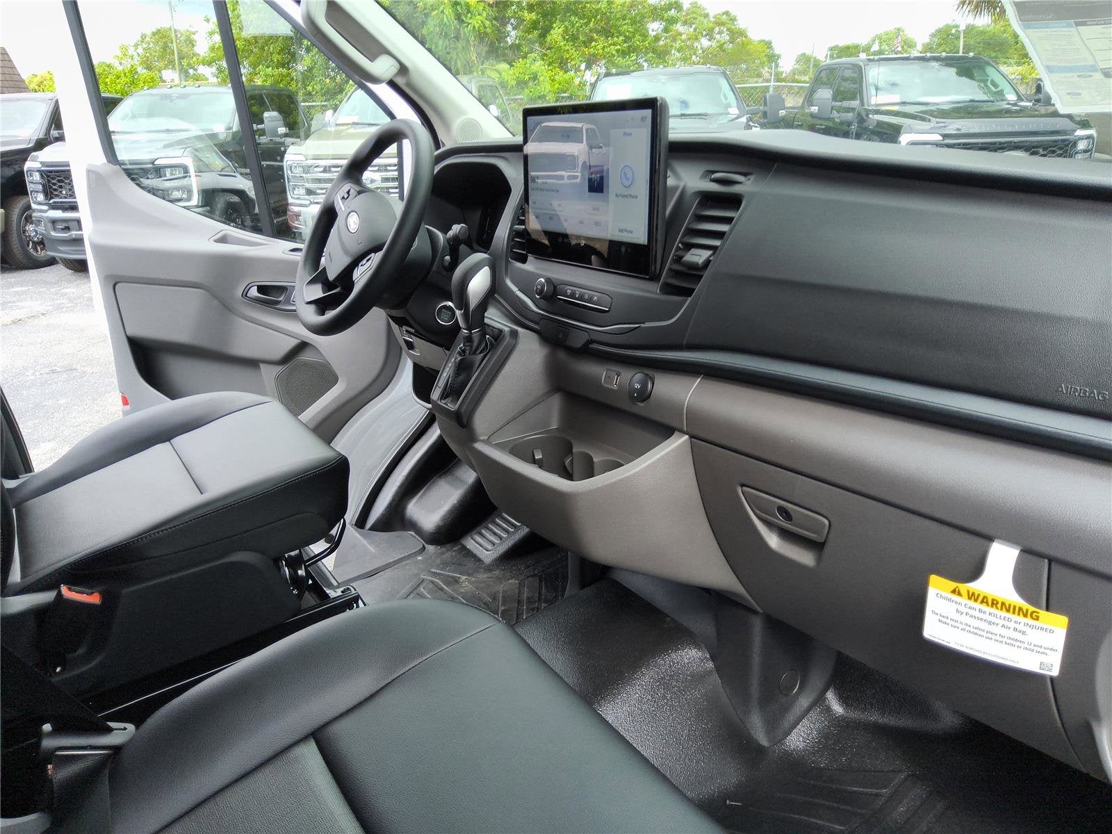 2026 Ford Transit Cargo Van Base