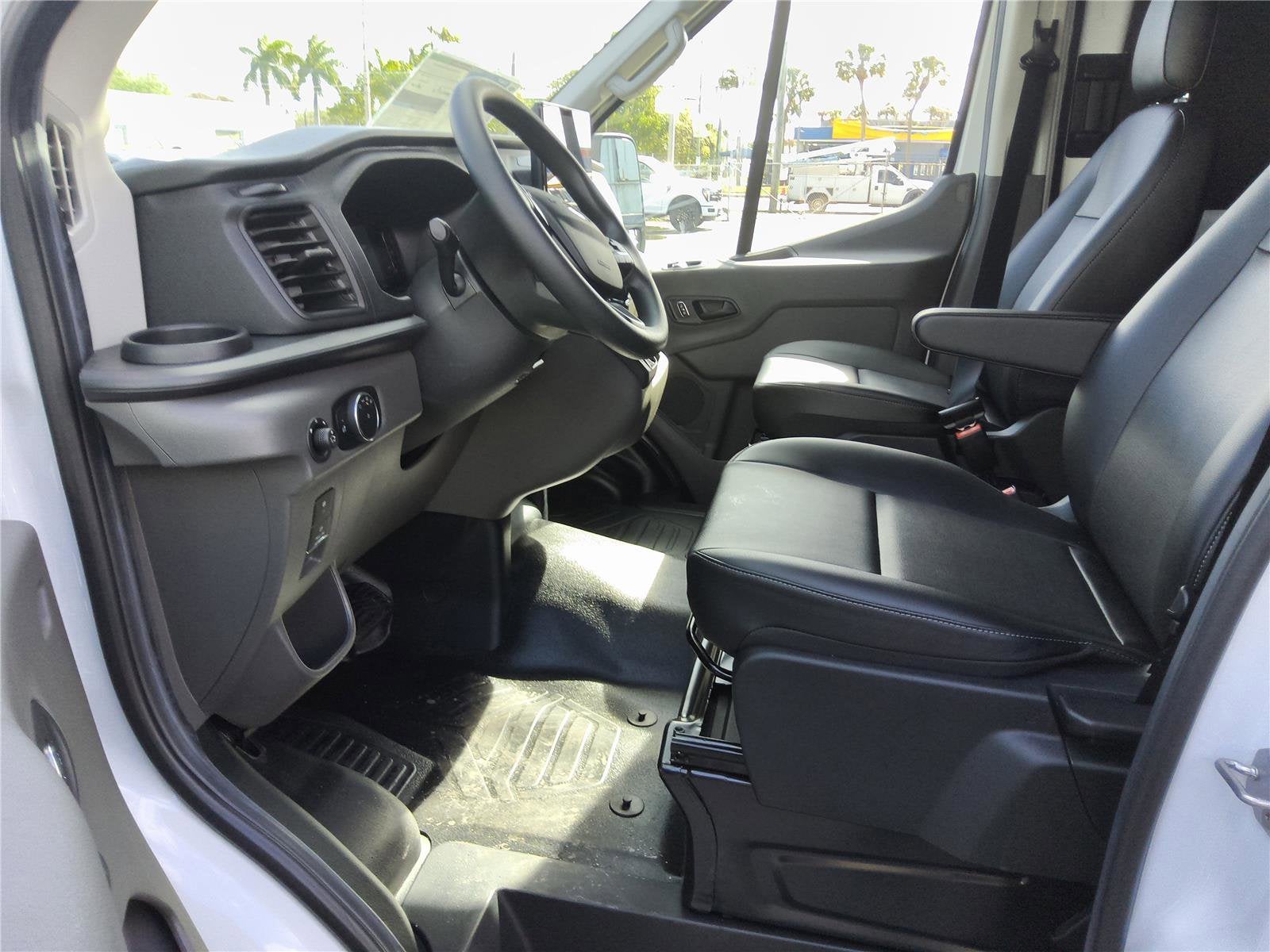 2026 Ford Transit Cargo Van Base