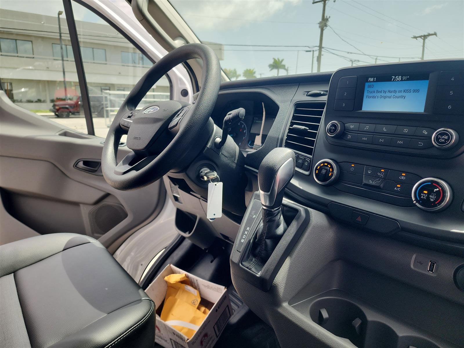 2025 Ford Transit Cargo Van T-250 148" Low Rf 9070 GVWR RWD