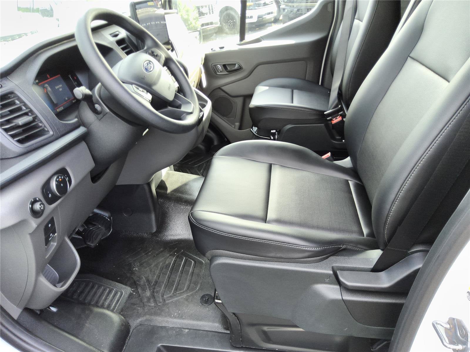 2026 Ford Transit Cargo Van Base