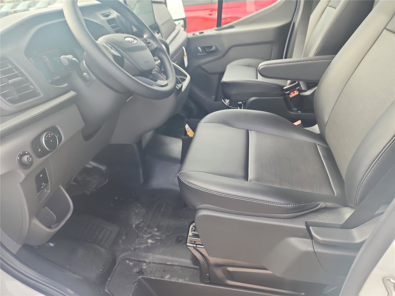 2026 Ford Transit Cargo Van Base