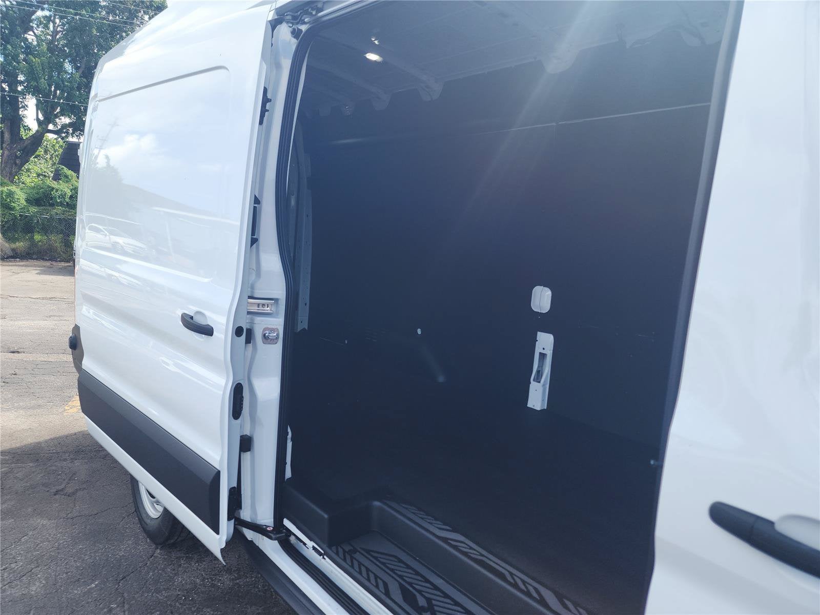 2027 Ford Transit Cargo Van Base