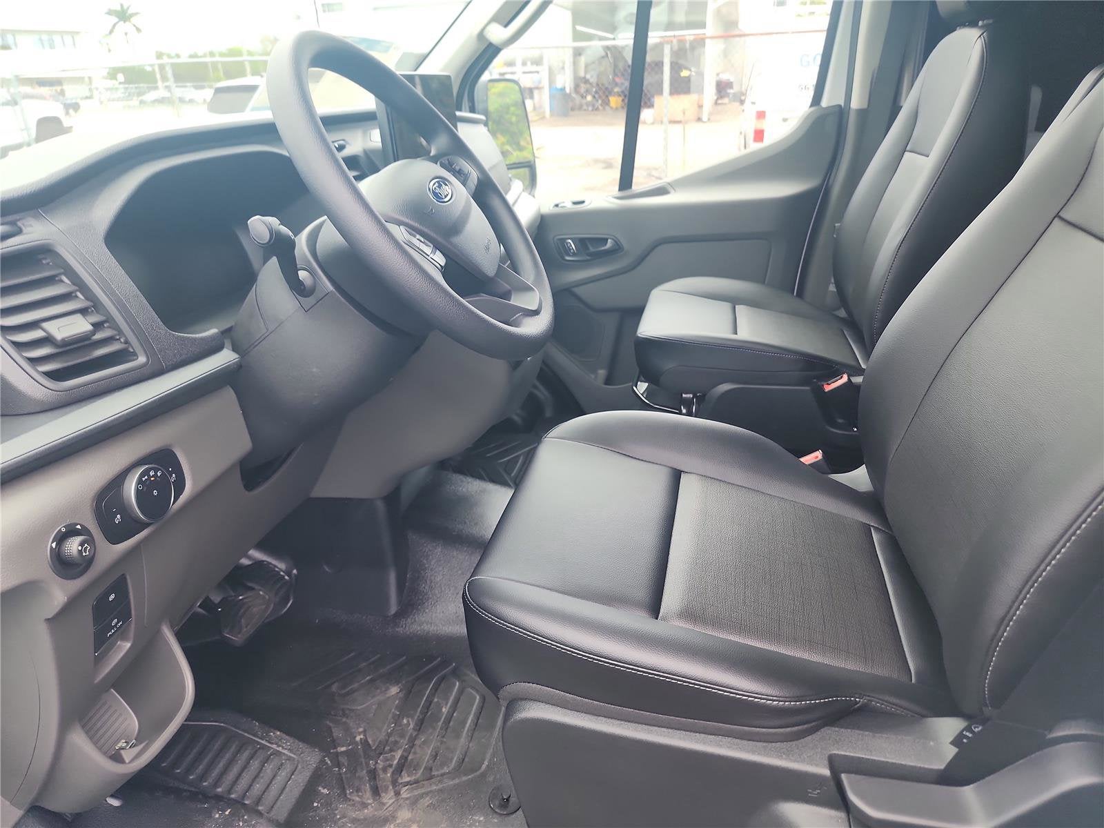 2026 Ford Transit Cargo Van Base