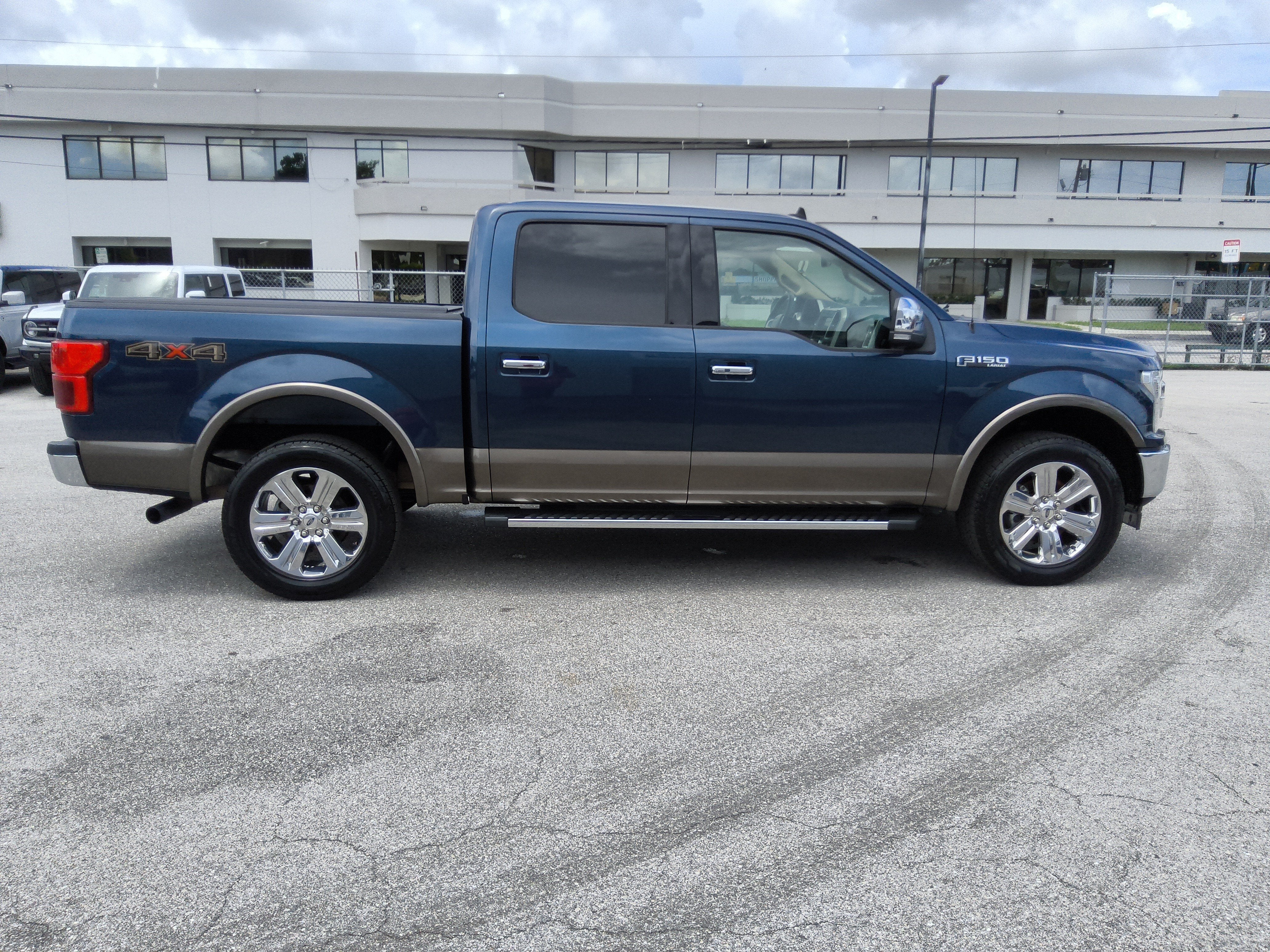 2019 Ford F-150 LARIAT